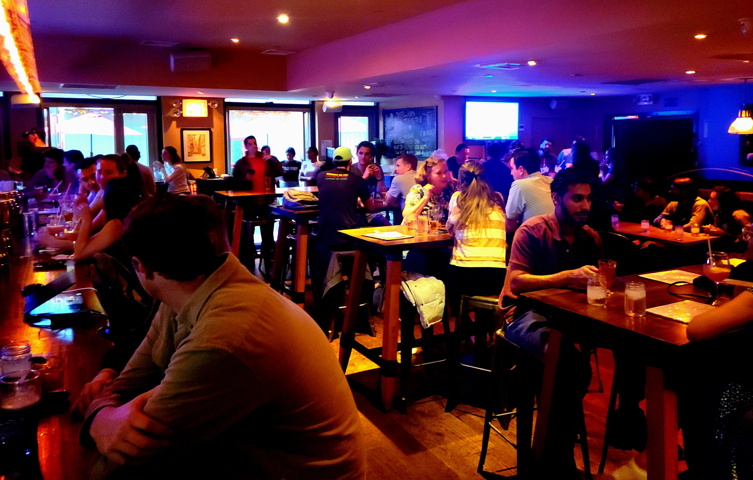 Dorlan's Tavern & Oyster Bar