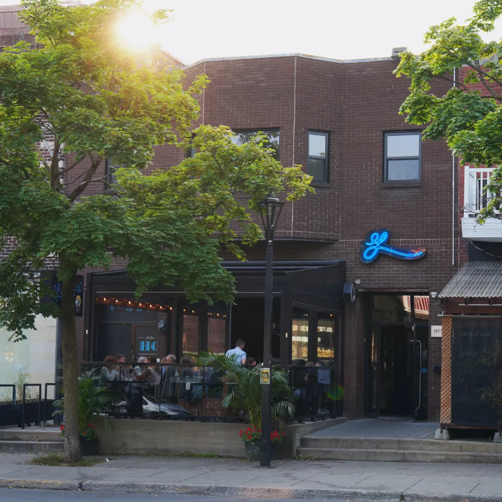 Lucille’s Oyster Dive